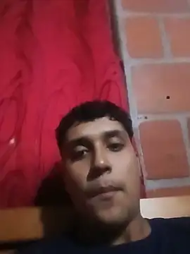 Snapshot of Rayam07 chatting on July 18, 9:40 pm Rayam07 online show from July 18, 9:40 pm