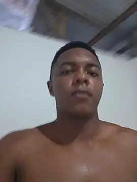 Snapshot of morado69 chatting on July 5, 11:01 pm morado69 online show from July 5, 11:01 pm