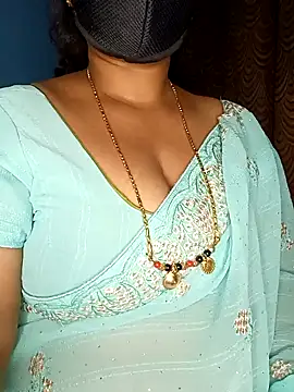 Snapshot of Anusha_cute27 chatting on June 30, 5:58 pm Anusha cute27 online show from June 30, 5:58 pm