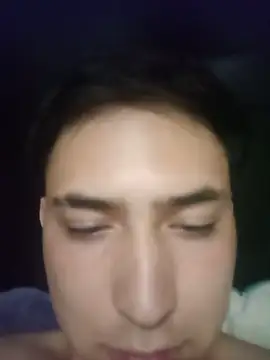 Snapshot of sexypiolin chatting on July 1, 4:25 am sexypiolin online show from July 1, 4:25 am