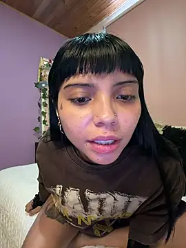 Snapshot of AlanaStormm chatting on July 10, 11:57 am AlanaStormm online show from July 10, 11:57 am