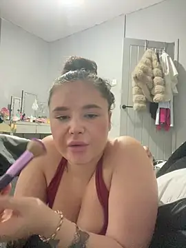 EmilyRosexox online show from July 13, 5:05 pm