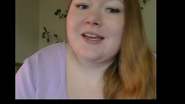 Snapshot of LilahSweetXO chatting on June 30, 6:20 pm LilahSweetXO online show from June 30, 6:20 pm