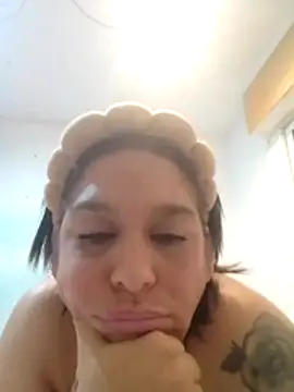 Snapshot of Charimorena chatting on July 16, 6:14 pm Charimorena online show from July 16, 6:14 pm