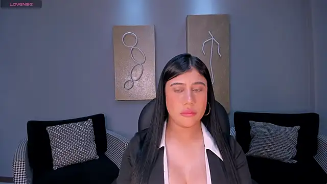 Snapshot of AshleyFerrer_ chatting on July 3, 9:10 pm AshleyFerrer online show from July 3, 9:10 pm