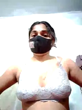 Snapshot of Payel-54 chatting on July 18, 11:19 pm Payel-54 online show from July 18, 11:19 pm
