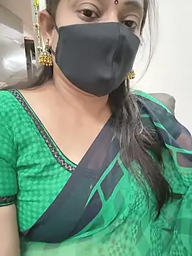 Snapshot of Deesha_Rani chatting on July 3, 9:48 am Deesha Rani online show from July 3, 9:48 am