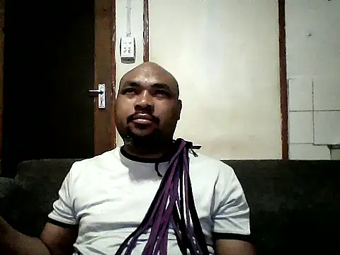 SWEETLEO online show from July 4, 5:13 am
