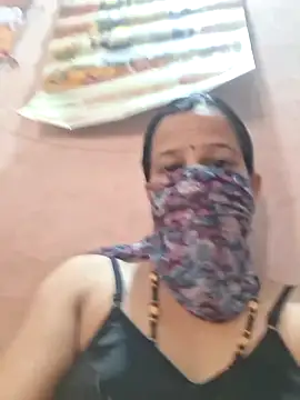 Snapshot of neeru190 chatting on July 14, 1:41 am neeru190 online show from July 14, 1:41 am