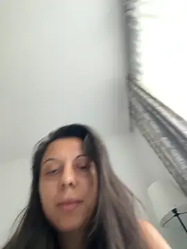 Snapshot of IzyDiamond chatting on July 2, 9:26 am IzyDiamond online show from July 2, 9:26 am
