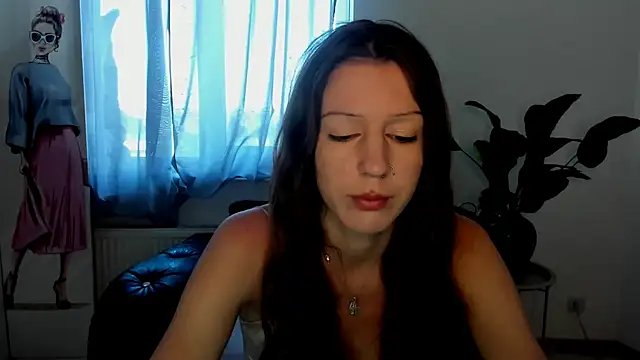 Lunaa x44 online show from July 5, 7:48 am