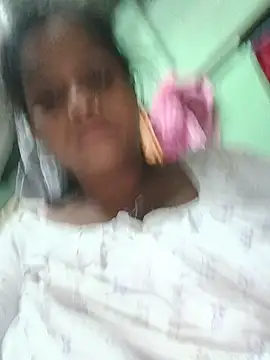 Snapshot of senlata46938 chatting on July 24, 7:45 pm senlata46938 online show from July 24, 7:45 pm