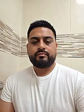 Snapshot of El-Inge-Godin chatting on July 8, 4:22 pm El-Inge-Godin online show from July 8, 4:22 pm