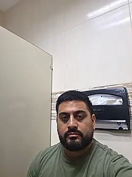 Snapshot of El-Inge-Godin chatting on July 16, 10:05 pm El-Inge-Godin online show from July 16, 10:05 pm