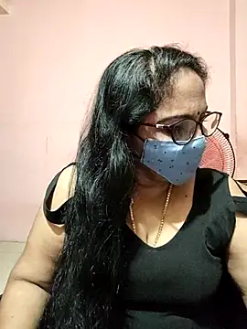 Snapshot of Luckybb-36 chatting on July 8, 4:44 pm Luckybb-36 online show from July 8, 4:44 pm