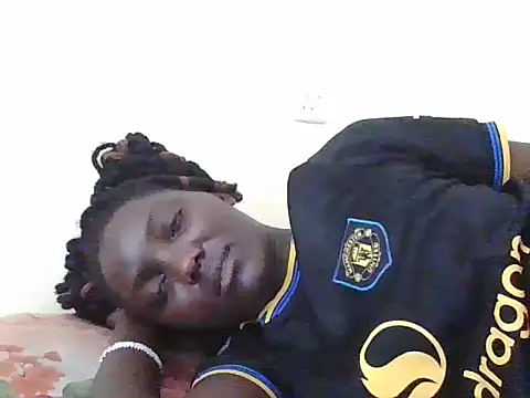 Snapshot of Black_beautygirlll chatting on July 10, 5:45 am Black beautygirlll online show from July 10, 5:45 am
