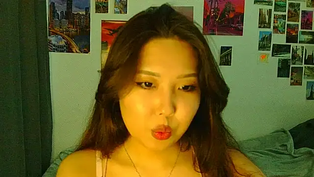 Snapshot of Kim_Ella chatting on July 30, 6:40 pm Kim Ella online show from July 30, 6:40 pm