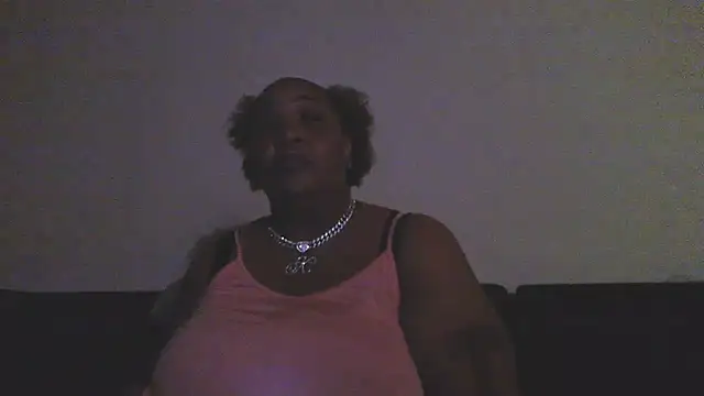 Snapshot of KITTYKATTPUR chatting on July 18, 2:16 am KITTYKATTPUR online show from July 18, 2:16 am