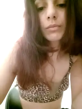 Snapshot of berta_alra chatting on July 6, 5:15 pm berta alra online show from July 6, 5:15 pm