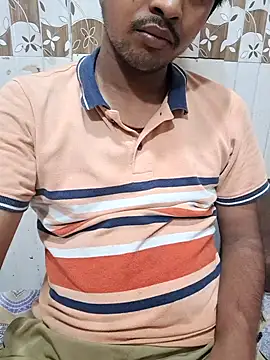 Snapshot of Deepak_0065 chatting on July 18, 10:52 am Deepak 0065 online show from July 18, 10:52 am