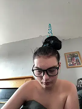 Snapshot of sweetpippa_ chatting on July 16, 10:21 am sweetpippa online show from July 16, 10:21 am