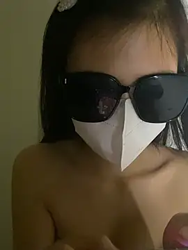 Snapshot of Rose_Linh chatting on July 7, 4:11 pm Rose Linh online show from July 7, 4:11 pm