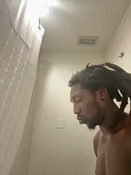 Snapshot of XavierSaint chatting on July 13, 2:31 pm XavierSaint online show from July 13, 2:31 pm