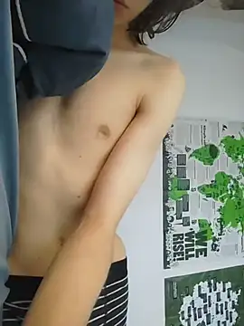 lucas20boyy online show from July 13, 10:18 am
