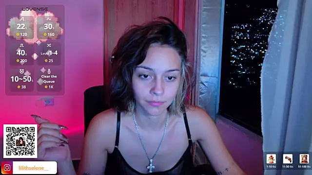 Snapshot of lilithselene chatting on July 11, 12:35 am lilithselene online show from July 11, 12:35 am