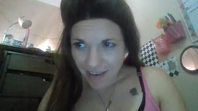 Snapshot of KassyK4 chatting on July 30, 1:04 am KassyK4 online show from July 30, 1:04 am