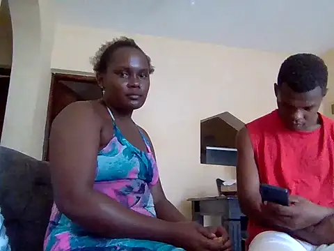 Snapshot of Sirmalik_ chatting on July 15, 7:35 am Sirmalik online show from July 15, 7:35 am