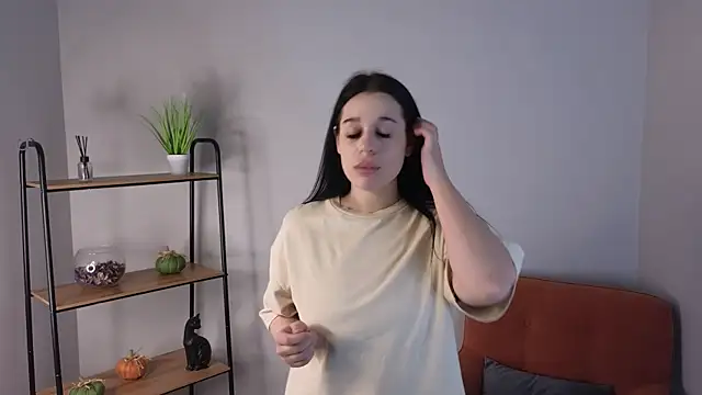 Snapshot of Lucille_Smith chatting on July 17, 9:16 am Lucille Smith online show from July 17, 9:16 am