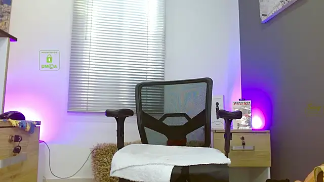 katiasupreme1 online show from July 3, 5:19 pm