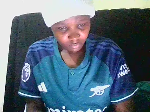 Snapshot of Knowti chatting on July 15, 11:15 am Knowti online show from July 15, 11:15 am