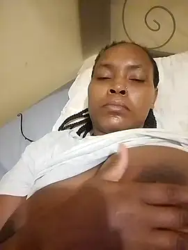 sweet-boobs2 online show from July 21, 9:28 pm