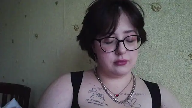 NessaLiberta online show from July 9, 1:15 pm