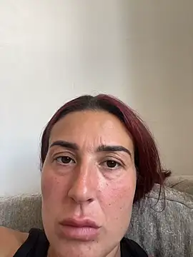 Command Queen online show from July 7, 12:53 pm