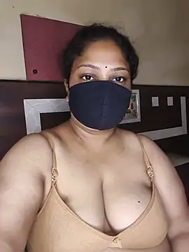 Snapshot of Priya_Jii chatting on July 9, 4:16 am Priya Jii online show from July 9, 4:16 am