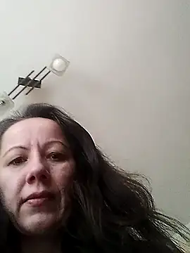 Snapshot of ewika123 chatting on July 15, 12:43 pm ewika123 online show from July 15, 12:43 pm