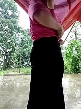 Snapshot of Harper_hi chatting on July 8, 1:21 am Harper hi online show from July 8, 1:21 am