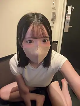 Snapshot of Mirei4519 chatting on July 16, 12:44 pm Mirei4519 online show from July 16, 12:44 pm