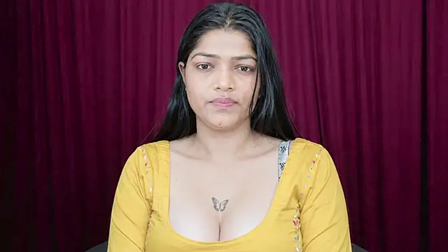 Snapshot of Kudi_in_mood chatting on July 8, 5:28 pm Kudi in mood online show from July 8, 5:28 pm