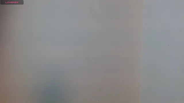 Snapshot of ren_storm chatting on July 19, 3:32 am ren storm online show from July 19, 3:32 am