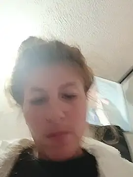 Snapshot of samy_20 chatting on July 18, 1:10 am samy 20 online show from July 18, 1:10 am