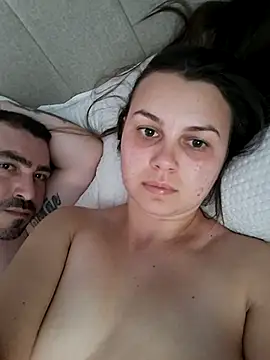 Snapshot of casal3630 chatting on August 1, 7:35 pm casal3630 online show from August 1, 7:35 pm
