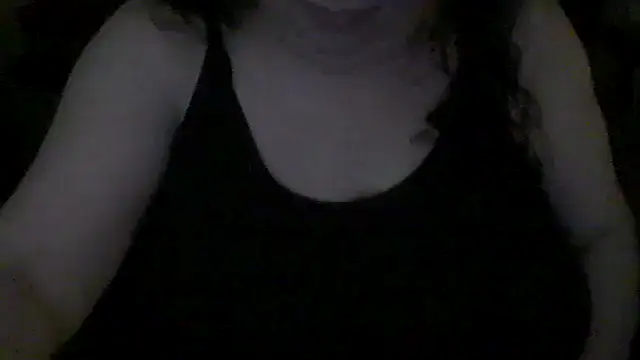 Snapshot of shadowdashlyla chatting on July 14, 2:05 am shadowdashlyla online show from July 14, 2:05 am