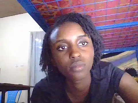 Snapshot of Sexie-Fie chatting on July 11, 5:59 pm Sexie-Fie online show from July 11, 5:59 pm