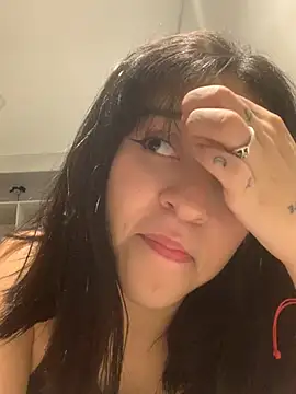 ruemi rose online show from July 30, 11:26 pm
