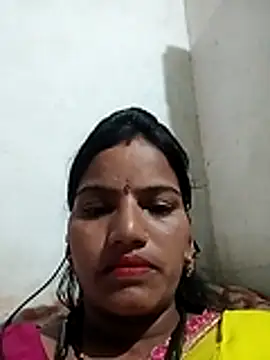 Snapshot of Sweet_Sapna90 chatting on July 29, 10:35 am Sweet Sapna90 online show from July 29, 10:35 am