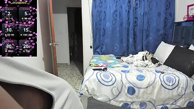 LupeAdams online show from October 7, 4:31 am